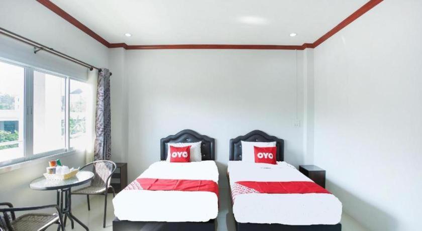 OYO 75394 Sakthong Grand Hotel Chiang Khong Buitenkant foto